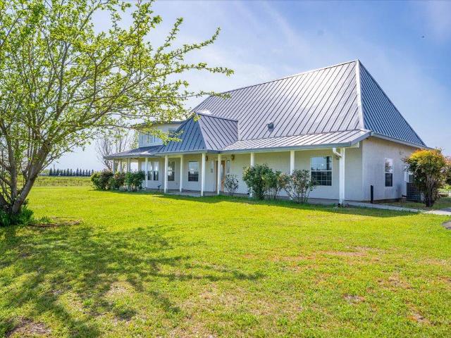 House for sale in Los Molinos, California