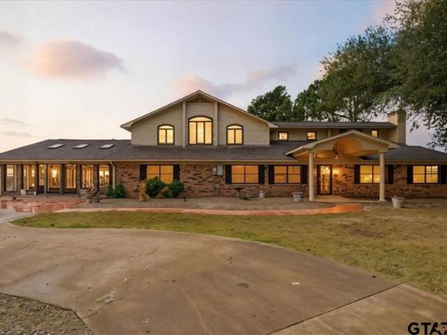 Farm for sale in Sulphur Springs, Texas