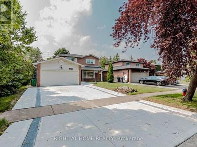 House for sale in Mississauga, Ontario