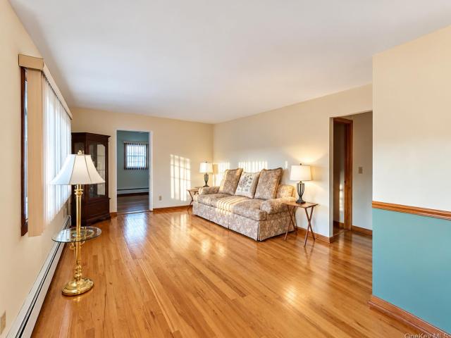 House for sale in West Bay Shore, Town of Islip