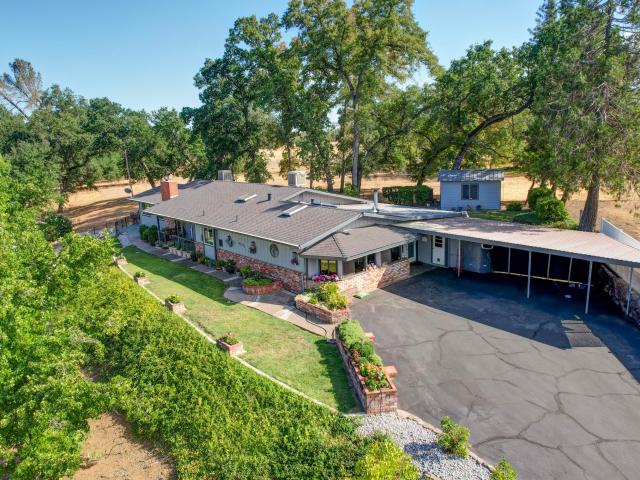House for sale in Palo Cedro, Shasta County