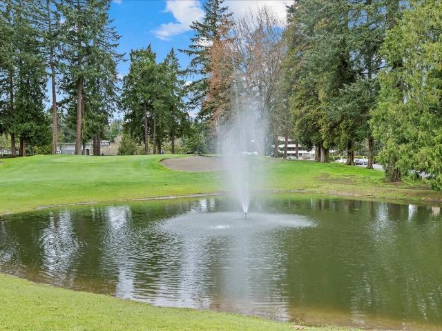 Condo for sale in Washington