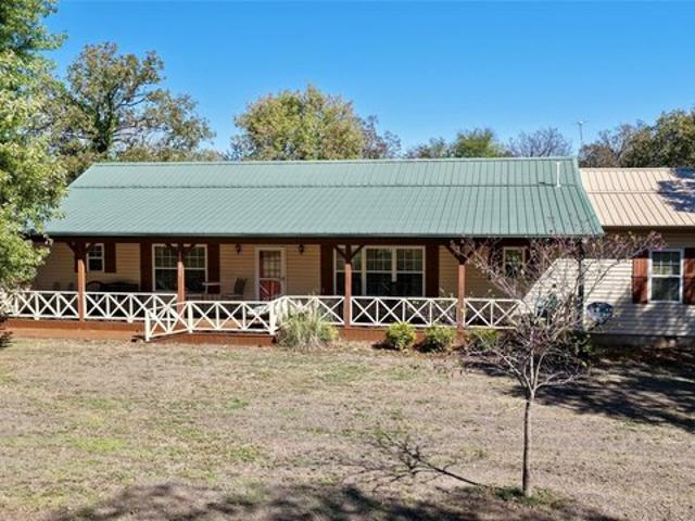 House for sale in Checotah, McIntosh County