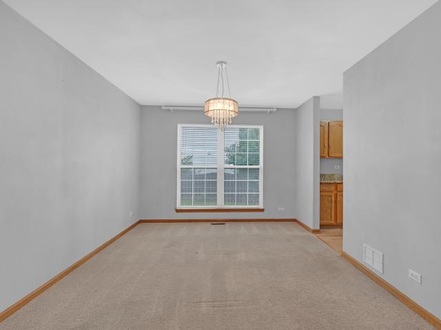 House for sale in Mchenry, Illinois