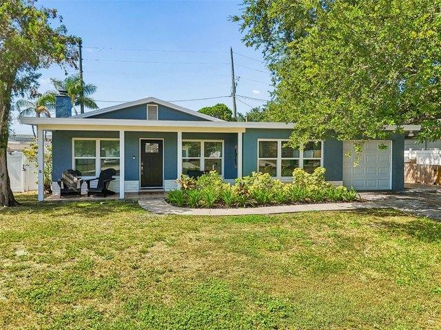 House for sale in Seminole, Florida
