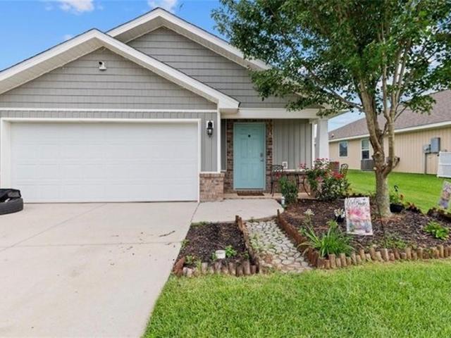 House for sale in Daphne, Alabama