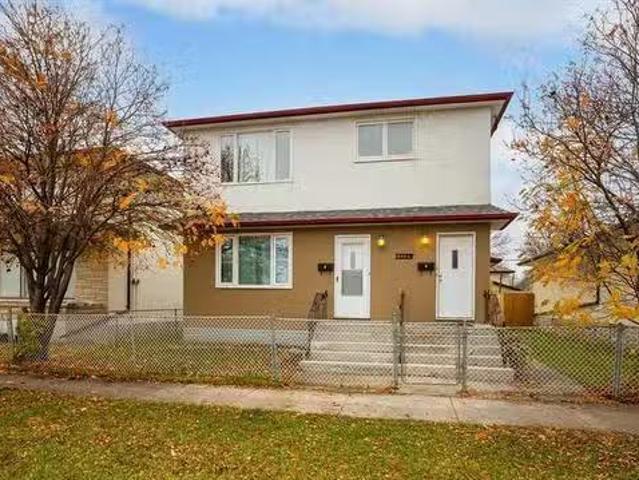 House for sale in East St. Paul, Manitoba
