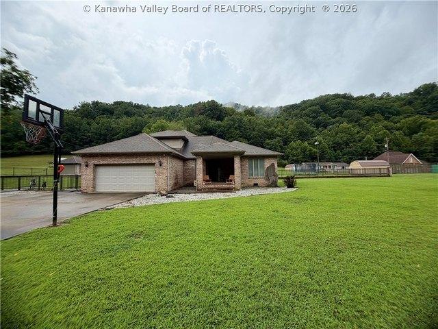 House for sale in Chapmanville, West Virginia