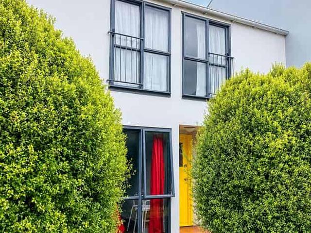 House for rent in Chaslands, Canterbury