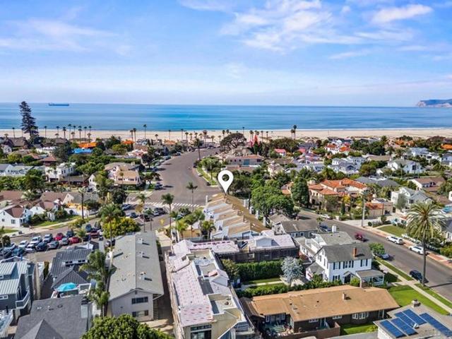 Condo for sale in Coronado, California