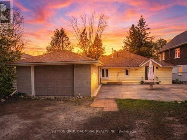 House for sale in Wasaga Beach, Ontario