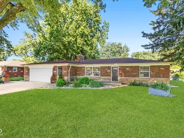 House for sale in Avon, Indiana