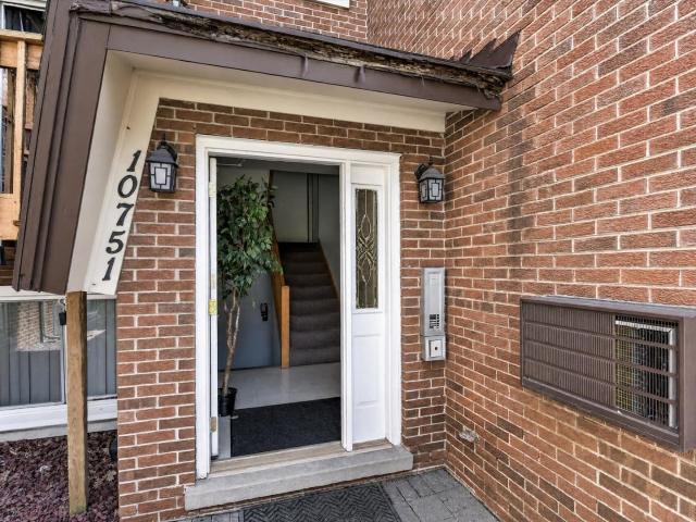 Condo for sale in Worth, Illinois