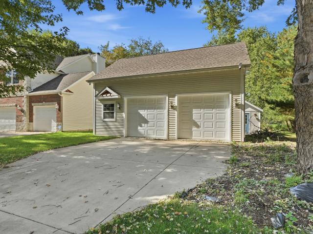 House for sale in De Motte, Jasper County