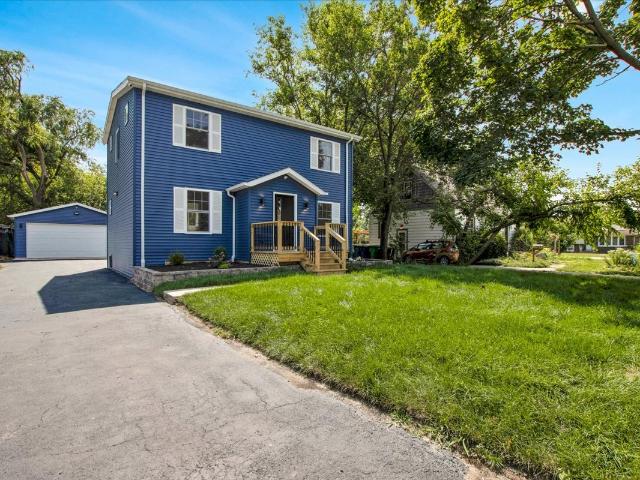 House for sale in Worth, Illinois