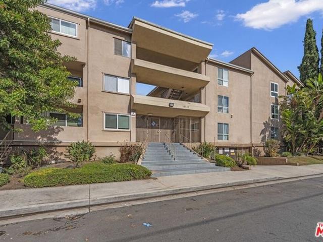 Condo for sale in North Hollywood Neighborhood Council District, Canoga Park