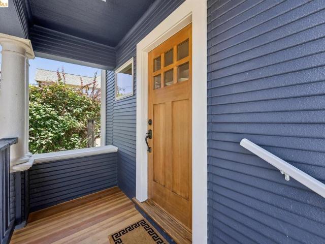 House for sale in Oakland, California