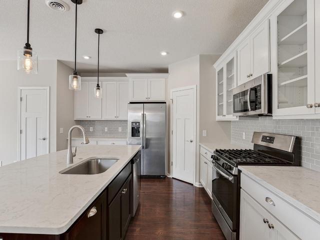 Townhouse for sale in Victoria, Minnesota