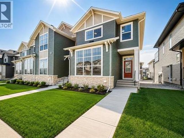 House for sale in Airdrie, Alberta