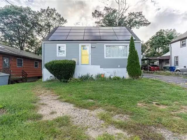 House for sale in Bridgeport