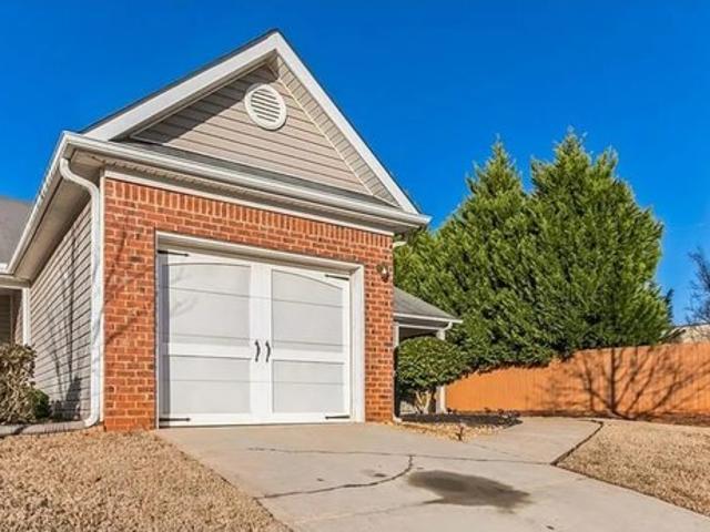 Townhouse for sale in Mcdonough, Georgia