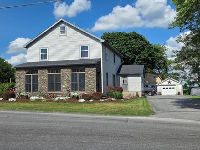 House for sale in Paradise, Pennsylvania