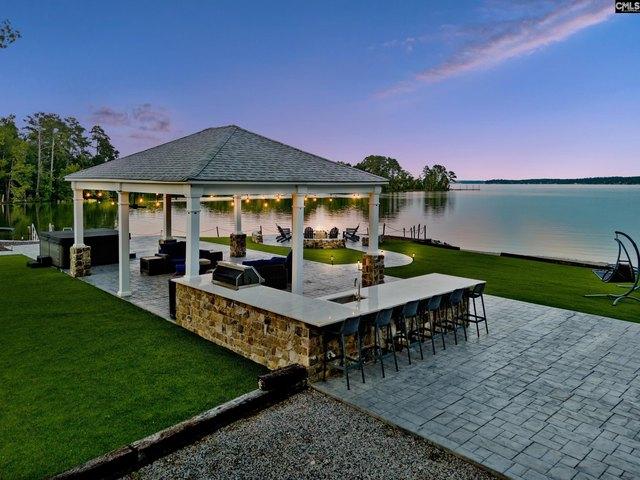 House for sale in Ridgeway, South Carolina