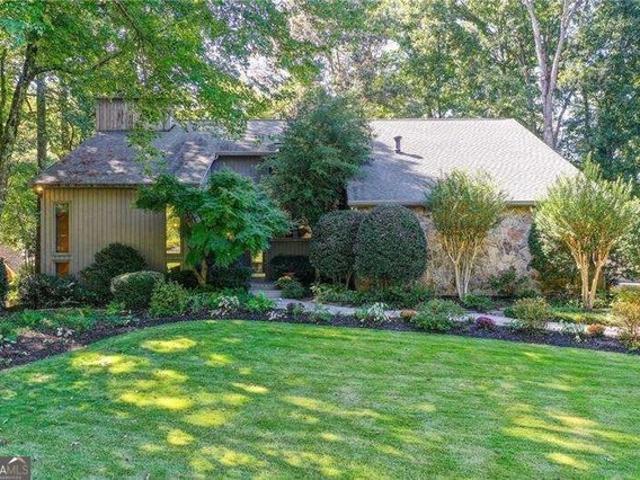 House for sale in Sandy Springs, Fulton County