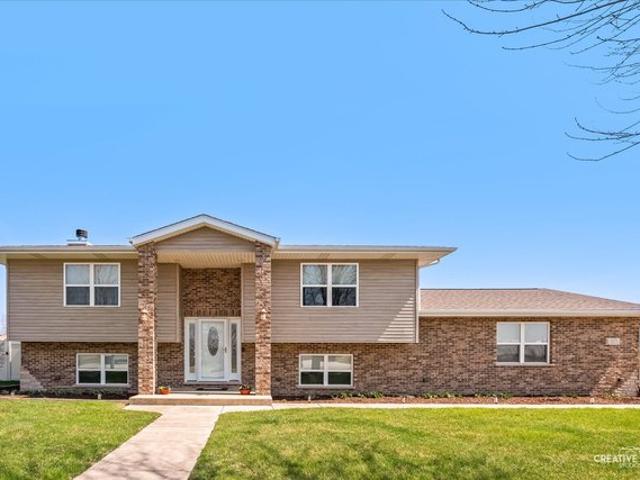 House for sale in Coal City, Illinois