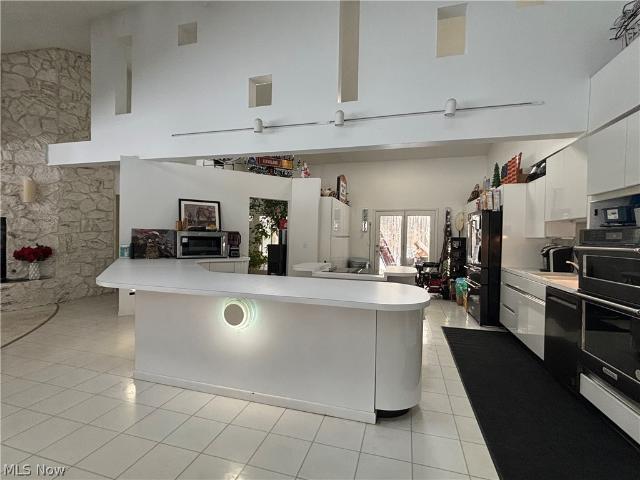 House for sale in Newbury, Ohio