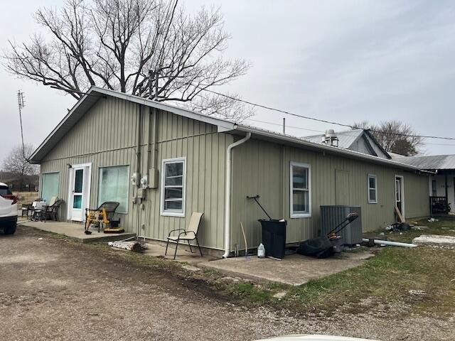 House for sale in Hustonville, Kentucky