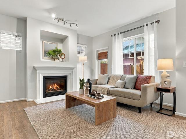 Condo for sale in Tamarack Village, Union Hill-Novelty Hill