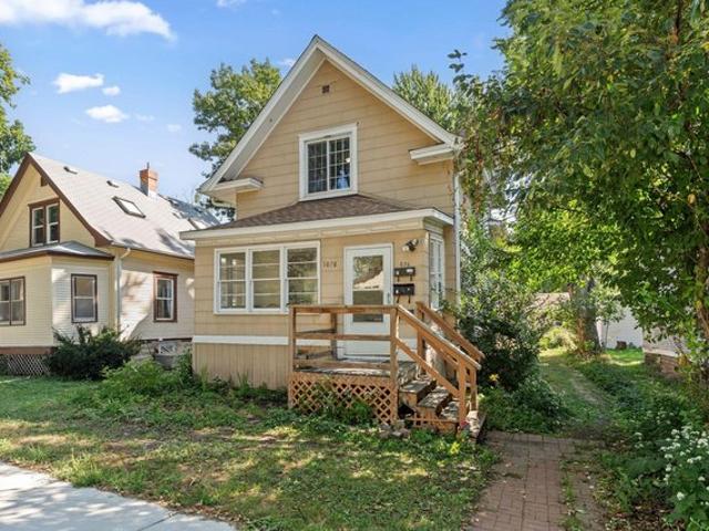 House for sale in Prospect Park - East River Road, Minneapolis