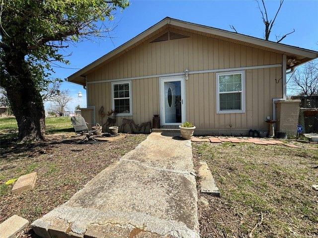 House for sale in Carter, Oklahoma