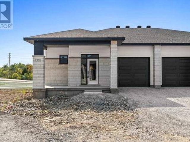 House for sale in Brockville, Ontario