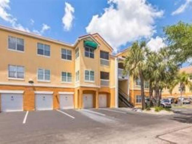 Condo for sale in Seminole, Florida