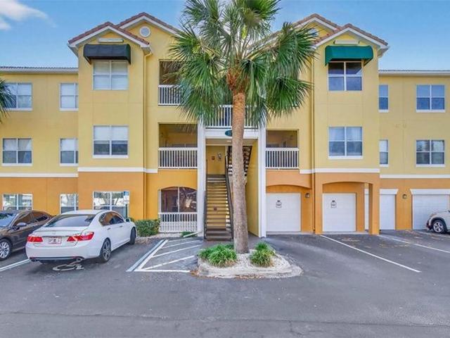 Condo for sale in Seminole, Florida