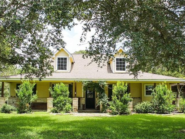 Farm for sale in Weimar, Texas