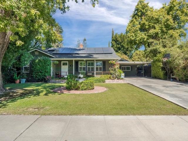 House for sale in Visalia, Tulare County