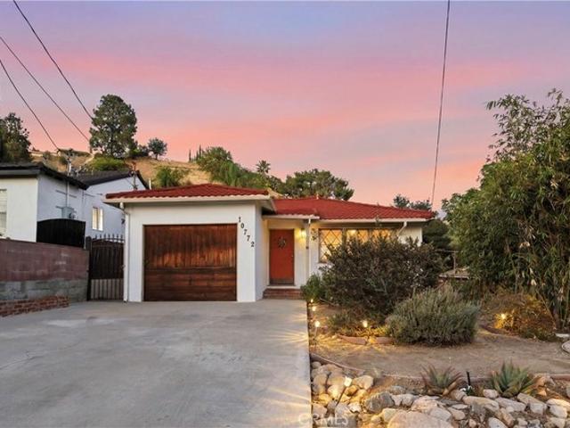 House for sale in Canoga Park, California