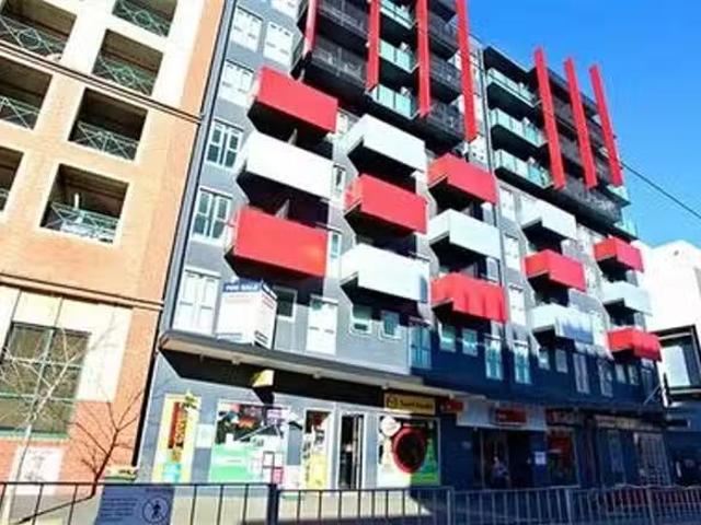 Apartment for rent in Carlton