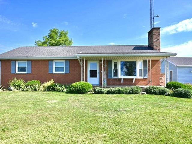 House for sale in Cygnet, Ohio