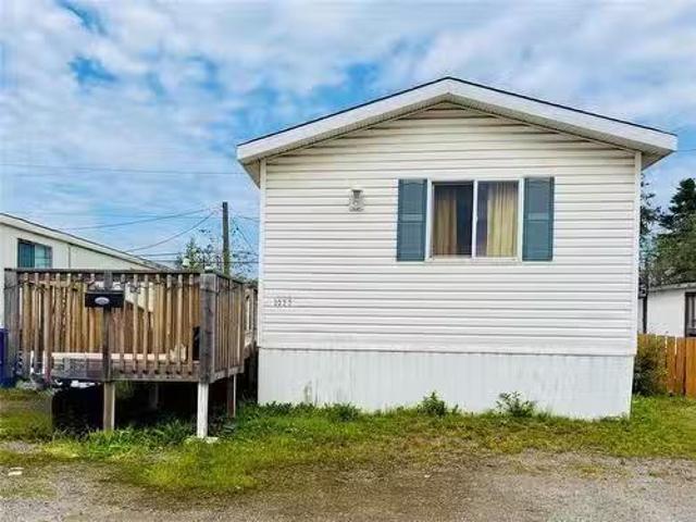 House for sale in Thompson, Manitoba