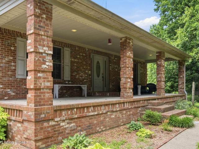 House for sale in Lawrenceburg, Kentucky
