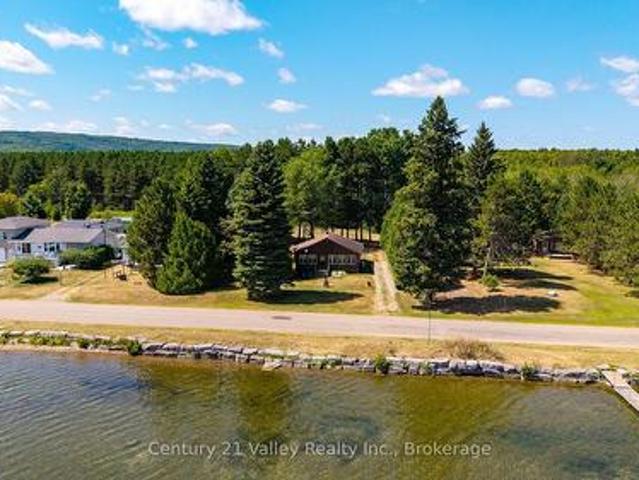 House for sale in Renfrew, Ontario