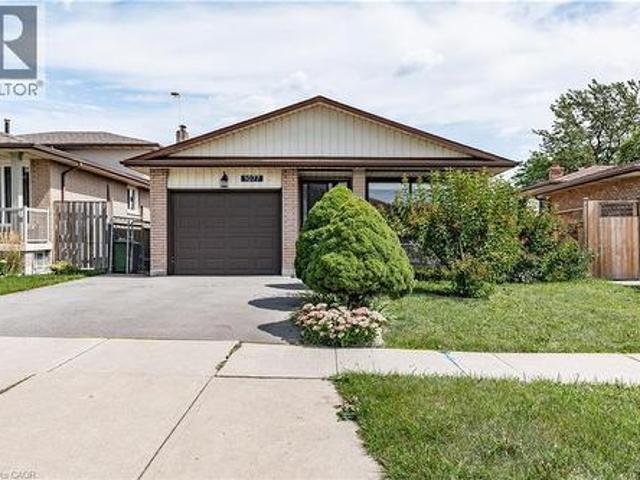 House for rent in Ancaster, Ontario