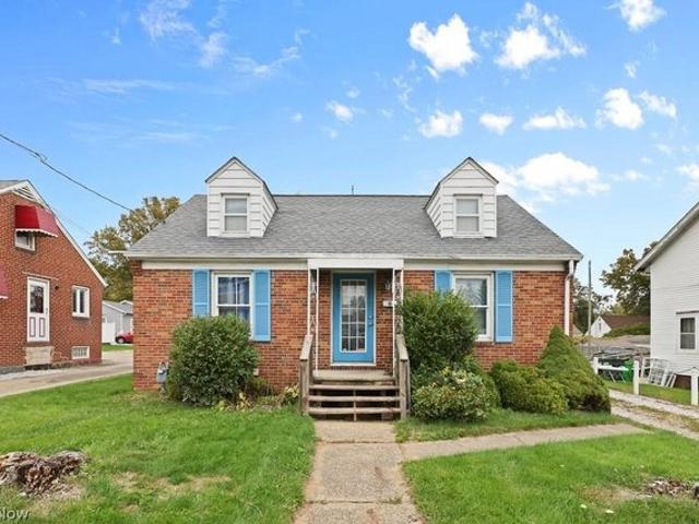House for sale in Alliance, Stark County
