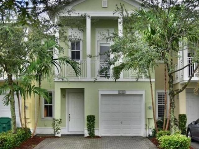Townhouse for sale in Medley, Miami-Dade County
