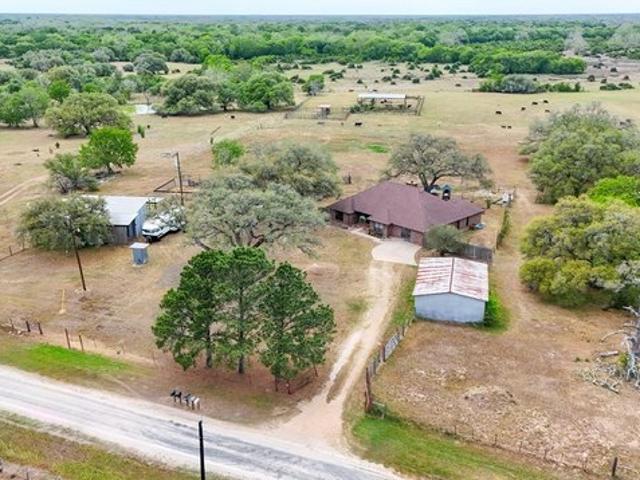 House for sale in Edna, Texas