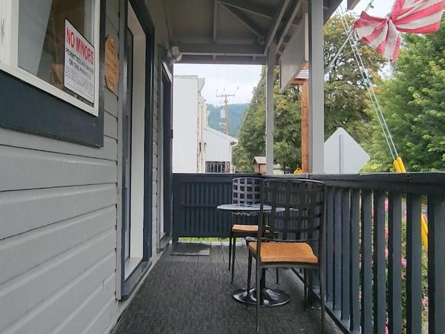 Commercial for sale in Oregonia